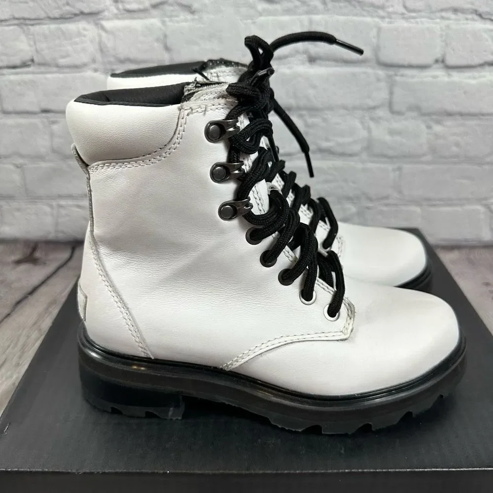 Sorel lennox lace